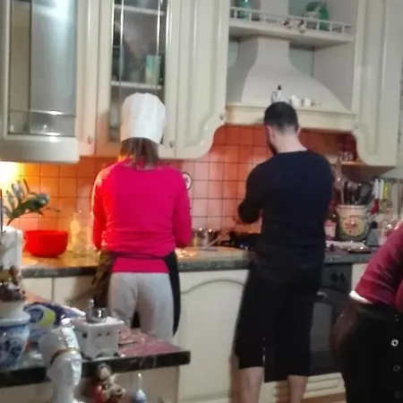 Sartori לינה וארוחת בוקר